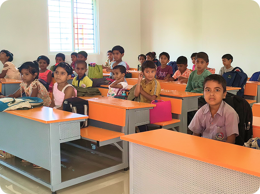 Swami Dayananda Avva Vidyalaya classroom